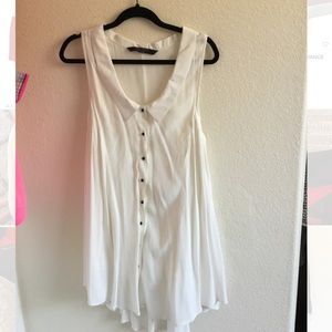 Knot Sisters white button front dress